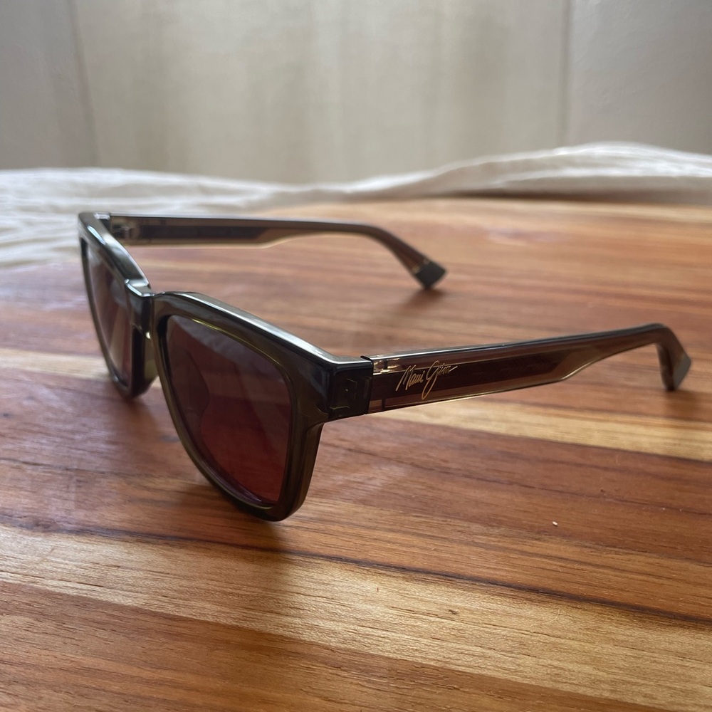 MAUI JIM *NEW* Hanohano Polarized Classic Sunglasses Green with Rose Glass Lens - Picture 3 of 16